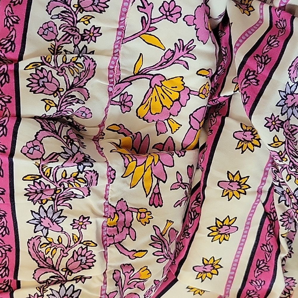 Floral printed fit and flare dress - Picture 3 of 9